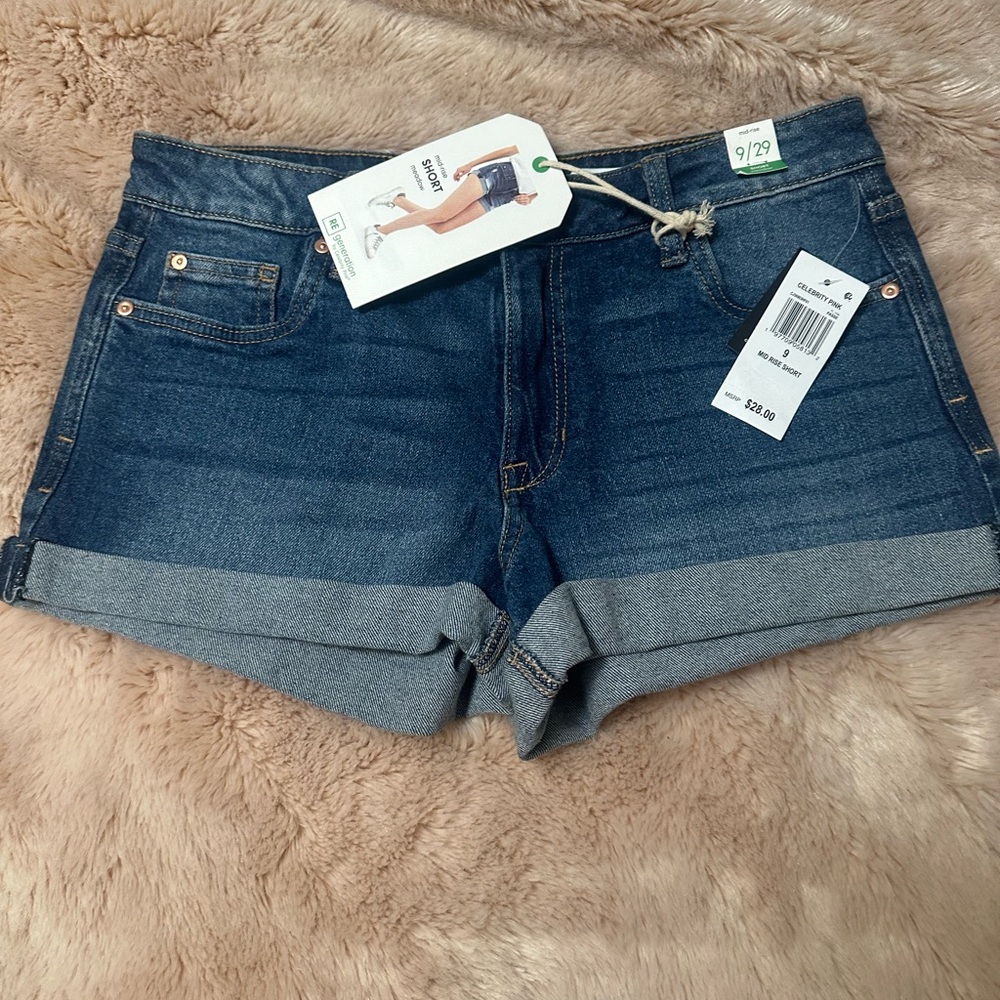 Ladies shorts